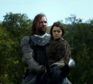 Juego de Tronos - Second Sons. Sandor Clegane cabalga con Arya Stark